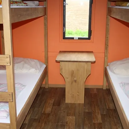 Tvrz Holesice Orlicka Prehrada - Klucenice