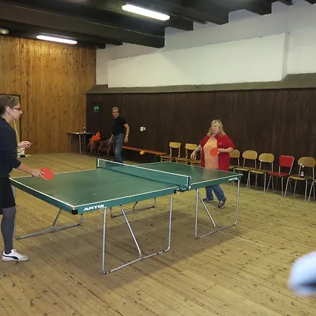 Otel Tvrz Holesice Orlicka Prehrada - Klucenice