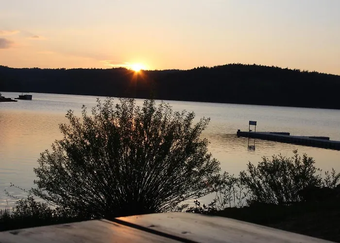 Hotel Tvrz Holesice Orlicka Prehrada - Klucenice