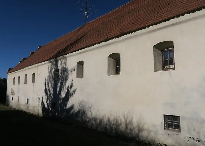 Hotel Tvrz Holesice Orlicka Prehrada -