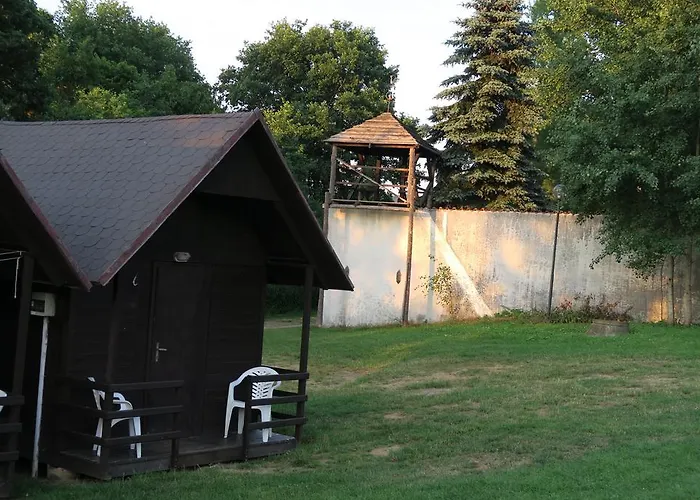 Tvrz Holesice Orlicka Prehrada - * Klucenice